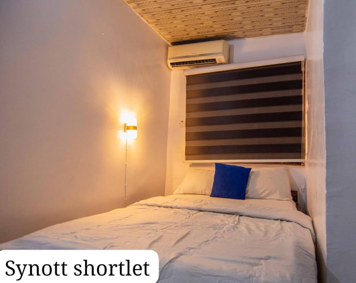 Synott Apartment Ikeja Exterior photo